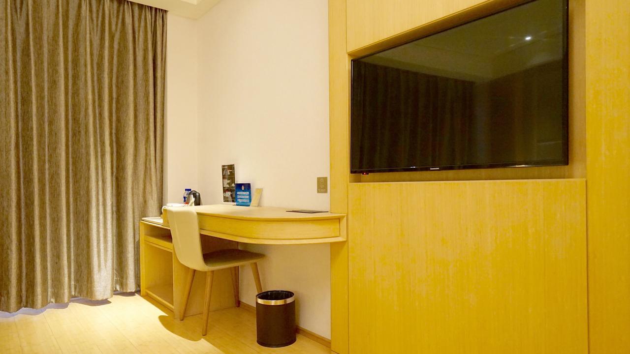 Ji Hotel Shanghai Baoshan Youyi Road Exterior photo